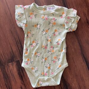 NEW Rachel Zoe Baby 3-6 Month Light Green Floral One Piece Ruffle Sleeve - cute!